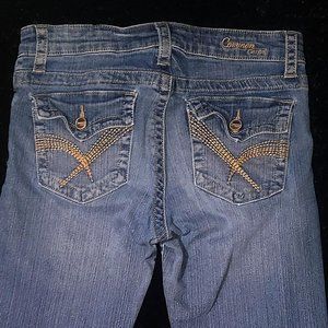 Common Genes, Ladie's stylish Jeans in size 4/ 28" waist